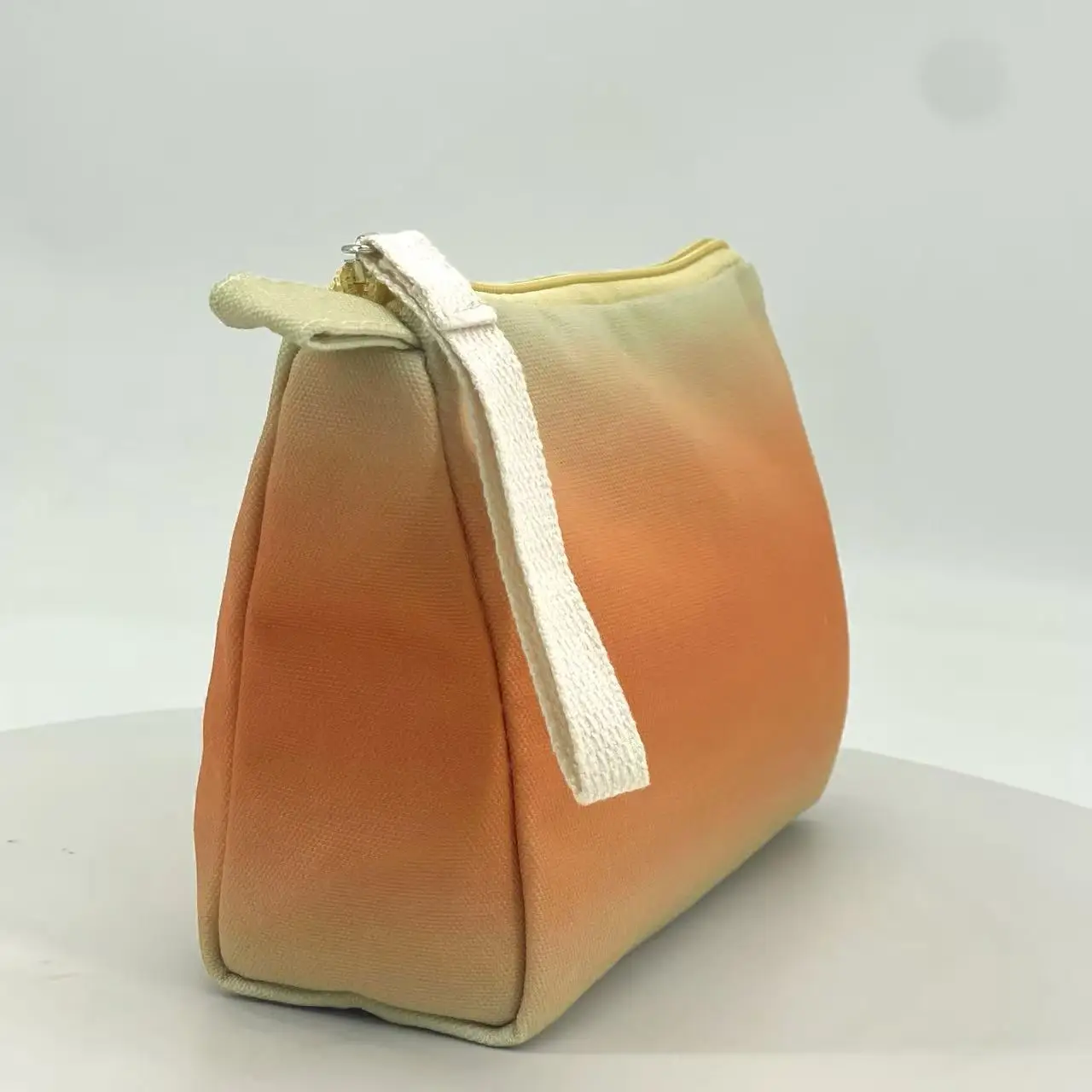 Hot Selling Ins Fashion Cheap Travel Storage Change Key Pen Recycle Eco Bag Cosmetic Bags Custom Logo Cotton Canvas Bag with Zip details