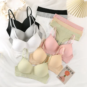 OEM High-quality New Design Seamless U-shaped Wire Free Bra Non-adjusted Straps Comfortable Women's Bra Set Three Quarters Cup