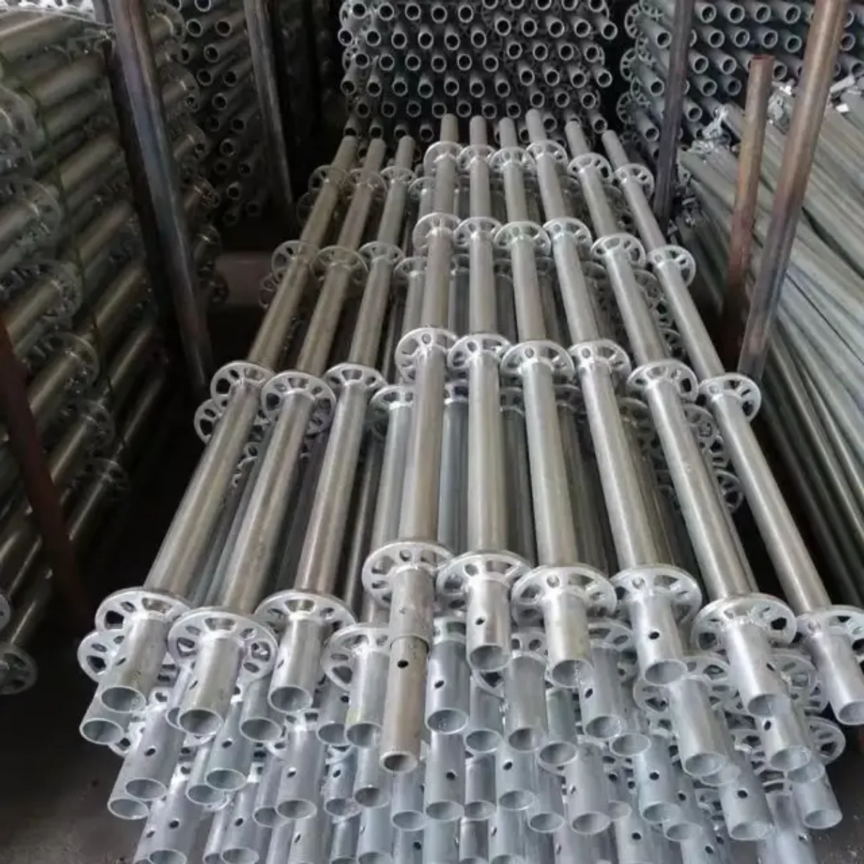 Hot Dip Galvanized Ringlock Modular Steel Scaffolding 4