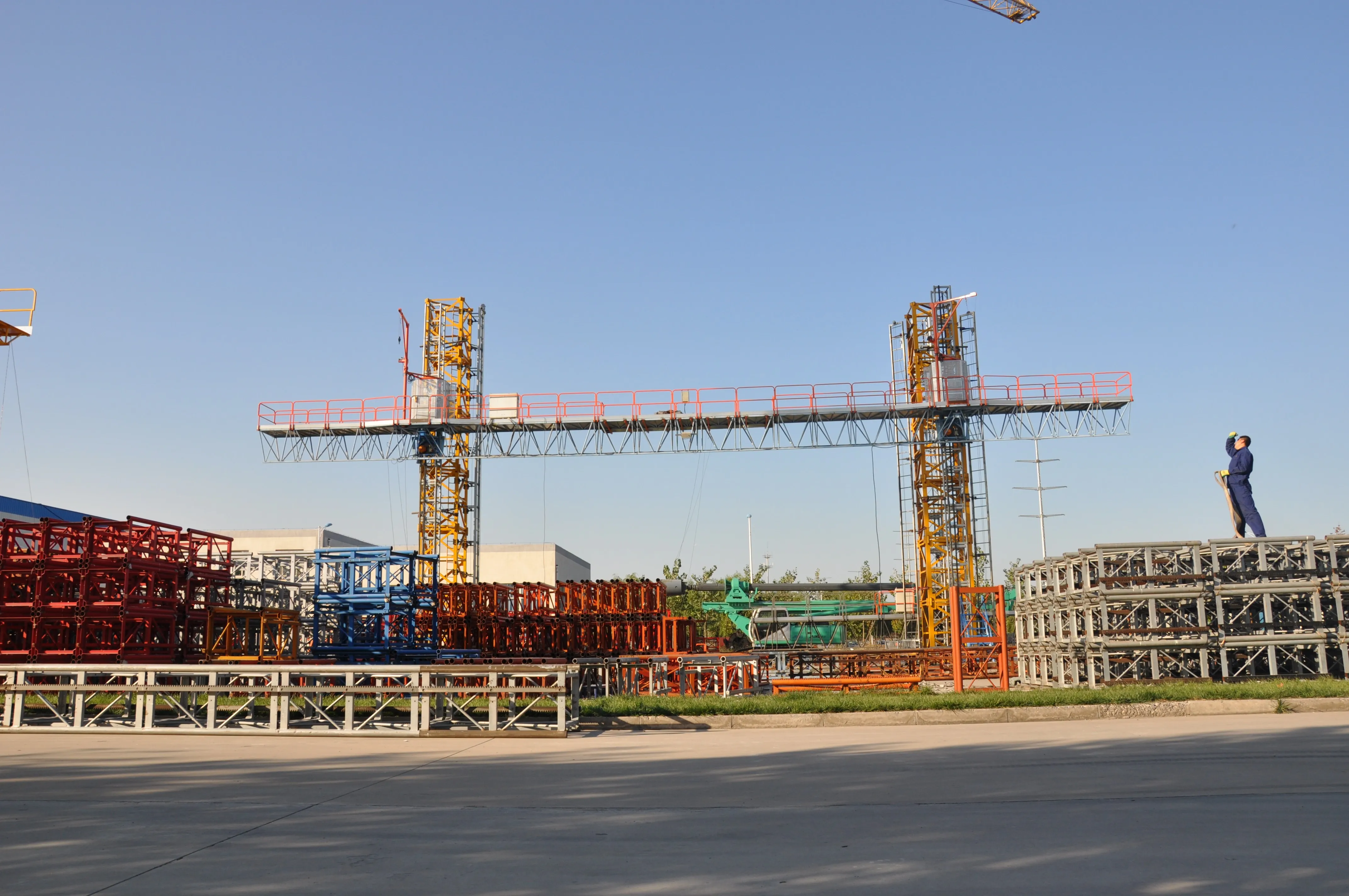 Mast Racking Mast Climbing Working Platform - Reliable Rack and Pinion Construction ...