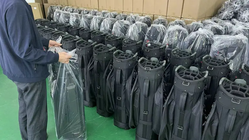 To Carry Golf Bags and Protect Your Club Equipment on the Plane Golf ...