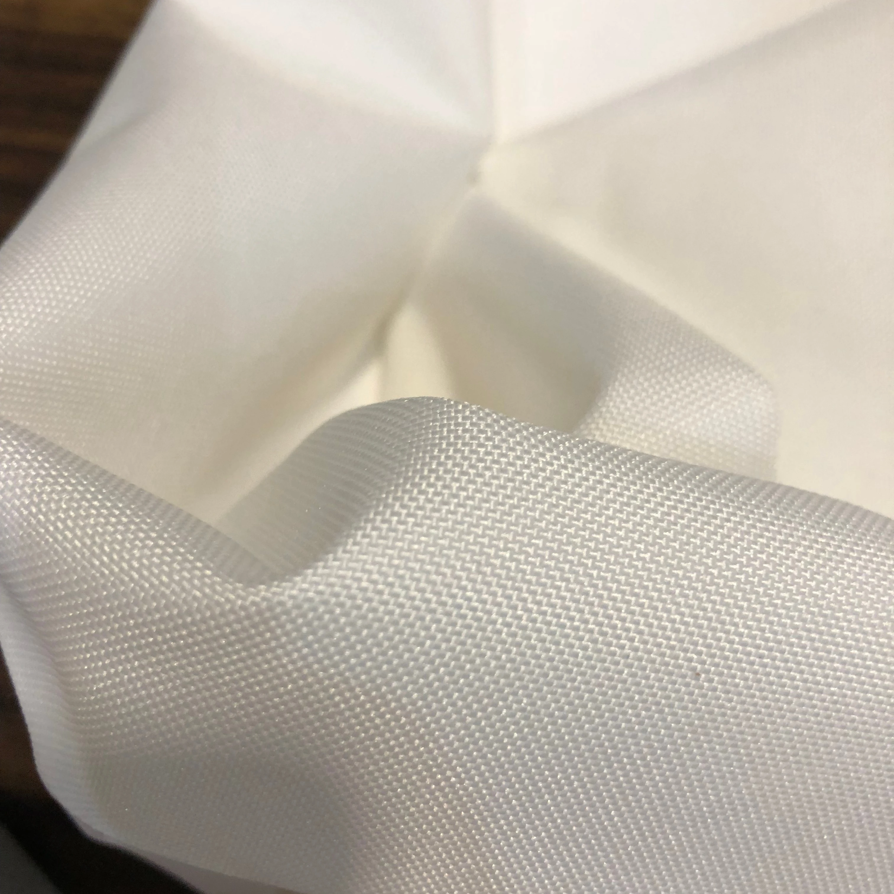One Side PU Coated Waterproof and UV Resistant Fabric for Sun Umbrella on the Boat