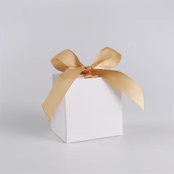 Factory Wholesale Custom White Paper Gift Box with Ribbon Design Square Shape for Wedding Candy Packing