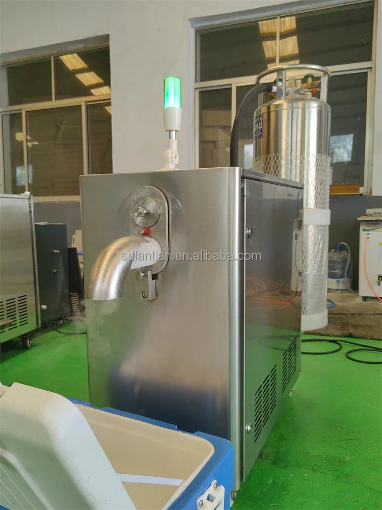 Small Commercial Dry Ice Maker Co2 Pelleting Machine Dry Ice Columnar