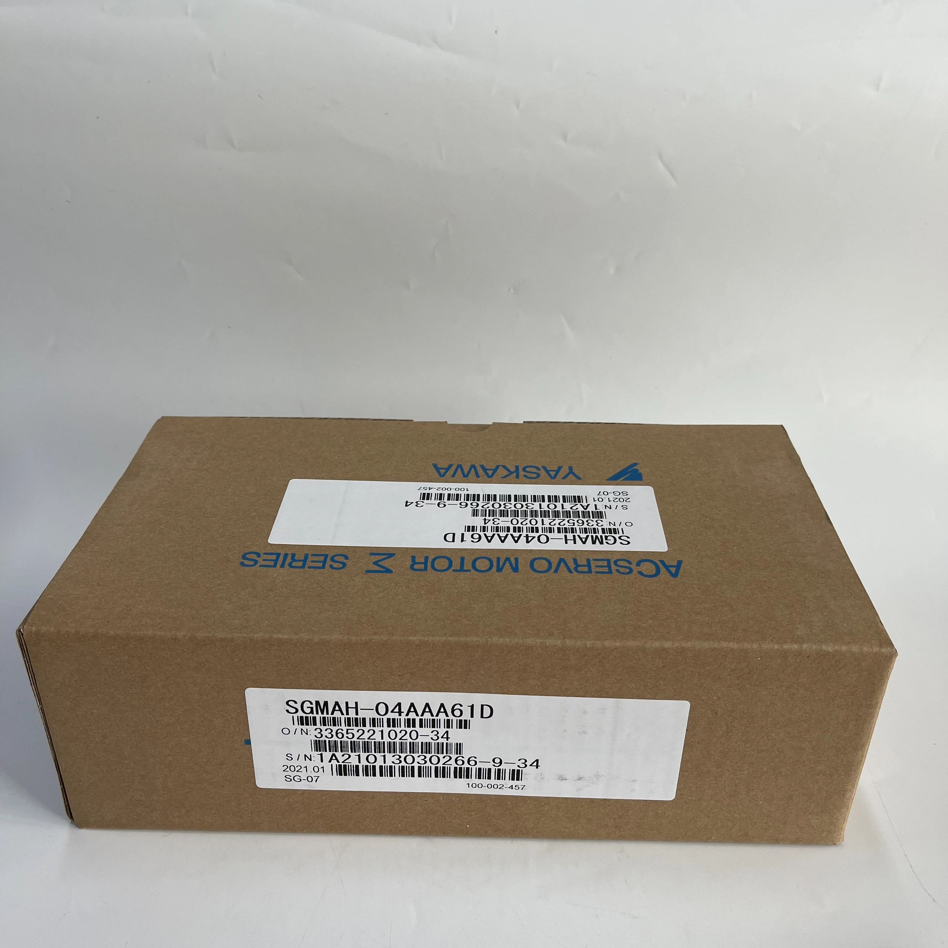 Yaskawa AC Servo Motor SGMAH-04AAA61D Yaskawa AC Servo Motor SGMAH-04AAA61D