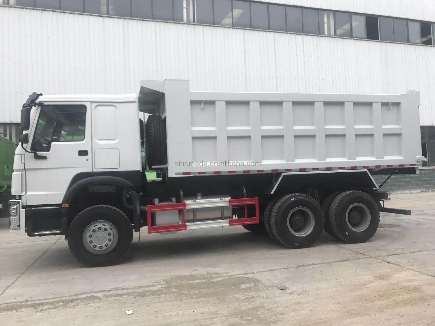 HOWO 6x4_5.jpg