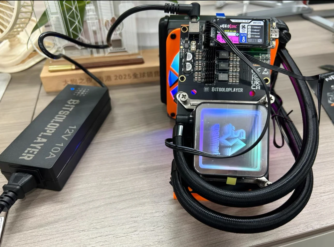 Luxury Design Bitaxe Nerdqaxe++ 4.8T Hydro Bitcoin Asic Silent Miner  Machine Mini Server With Warranty