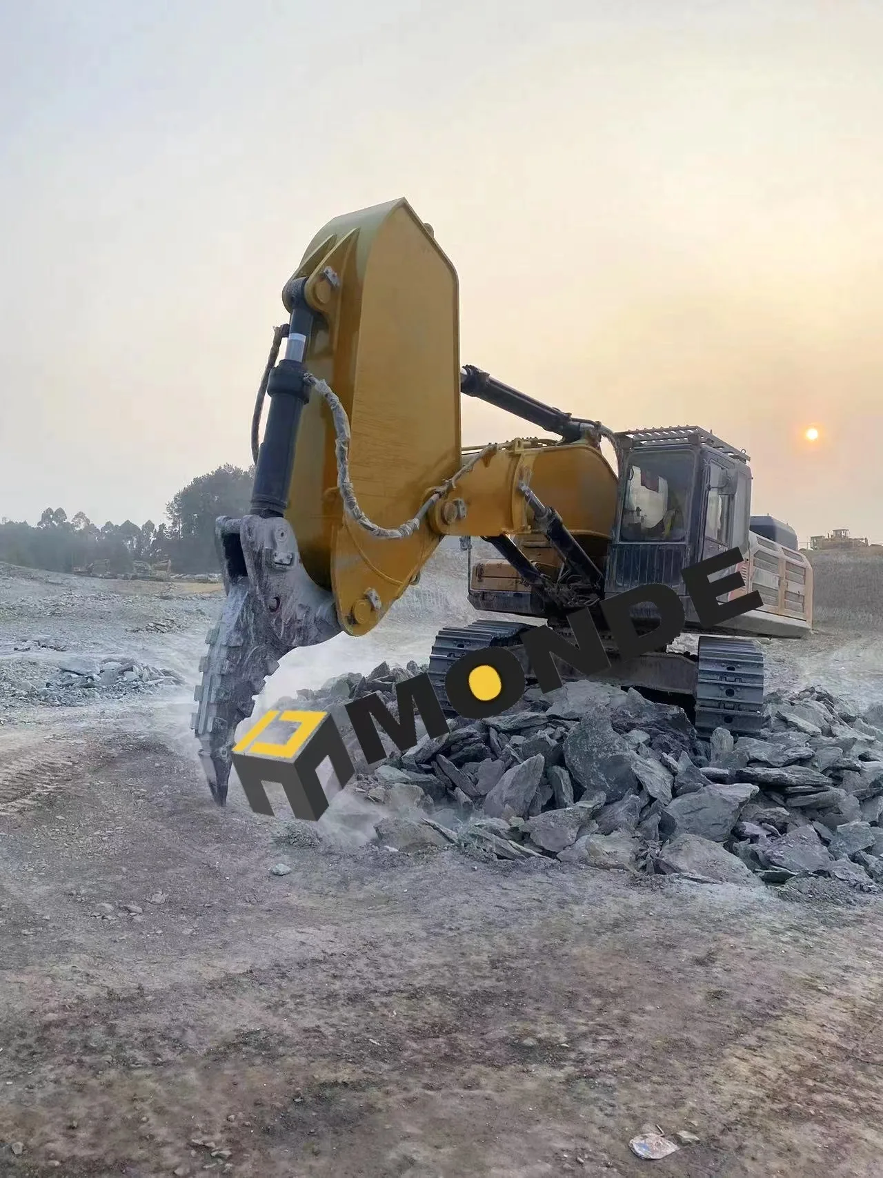 MONDE New Excavator Mega Ripper - Heavy Duty & High Quality