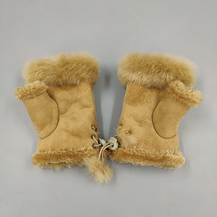fur mitten gloves (5).jpg