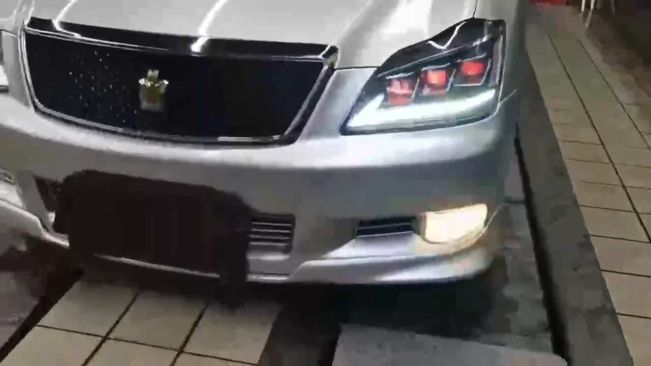 2 PCS LED Dual Projector Headlights for 2003-2007 Toyota Crown