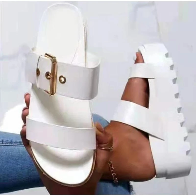 women sandal  (3).jpg