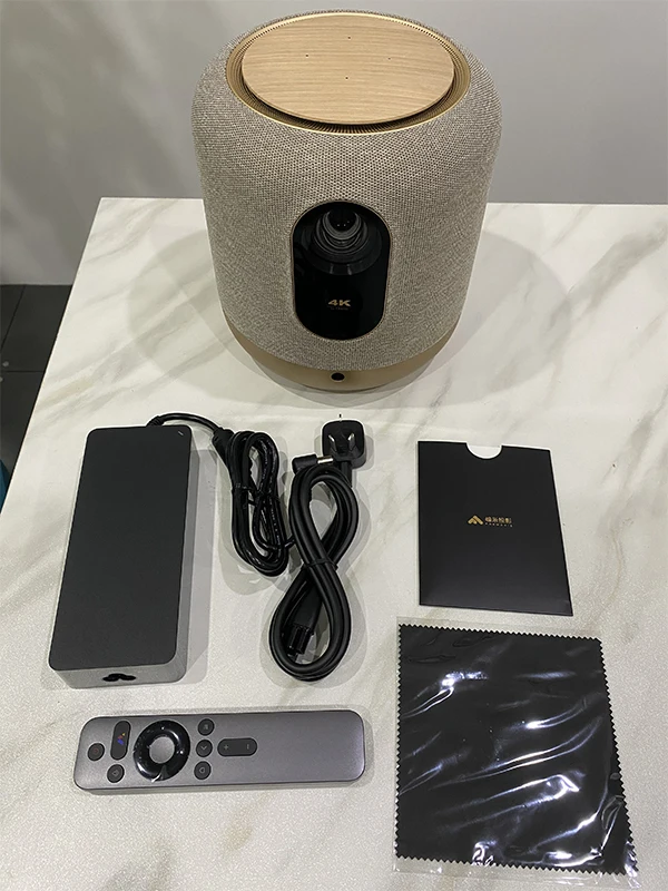 Hot Selling Wupro X Formovie Fengmi V10 True 4K Projector 2500ANSI Lumens Home Theater Long Throw DLP Projector