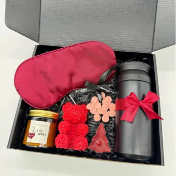 Custom Valentines Luxury Day Gift Box 2025 Rose Bear Scented Candle Sleeping Eye Mask Travel Tumbler Candle Gift Set for Women