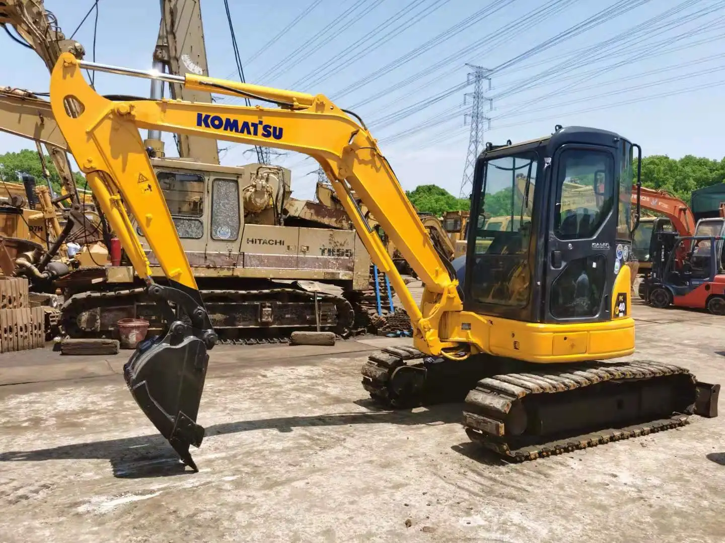 Japan Used Excavator Komatsu PC40 Komatsu Mini Digger for Sale| Alibaba.com