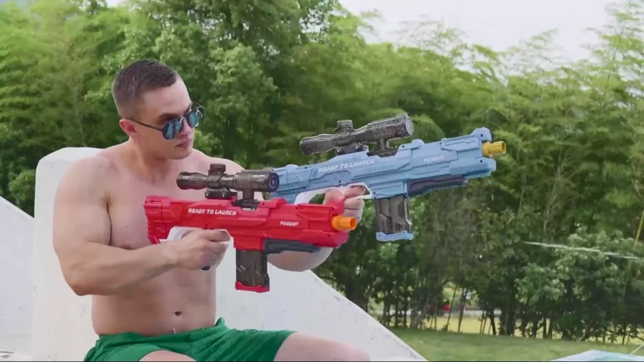 Electronic Water Gun With Magnifying Glass Automatic Blaster Electric