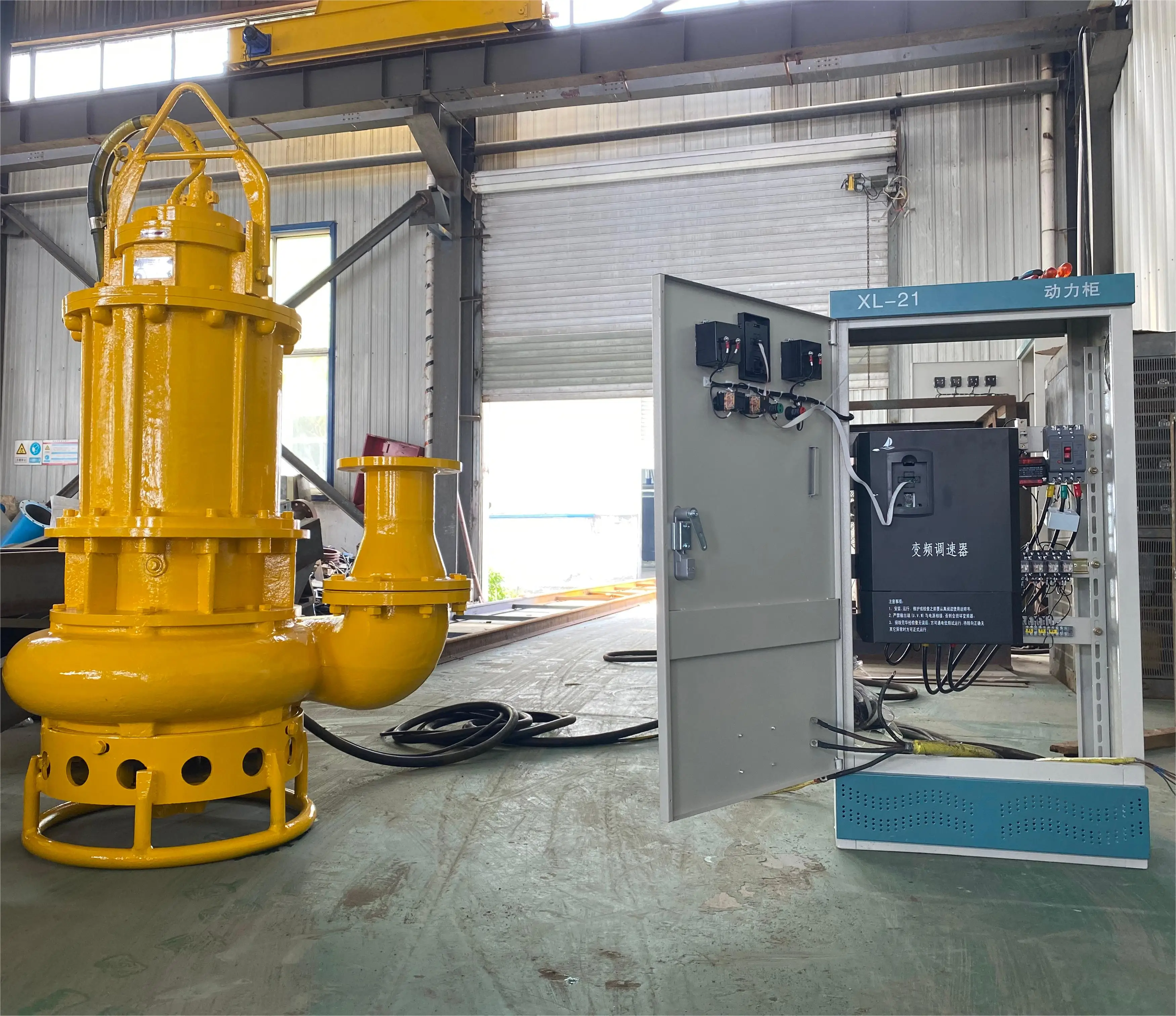 River Lake Dredging Submerged Sludge Pump Vertical Electrical Sand Suction Dredge Pump Submersible Mining Mineral Slurry Pump