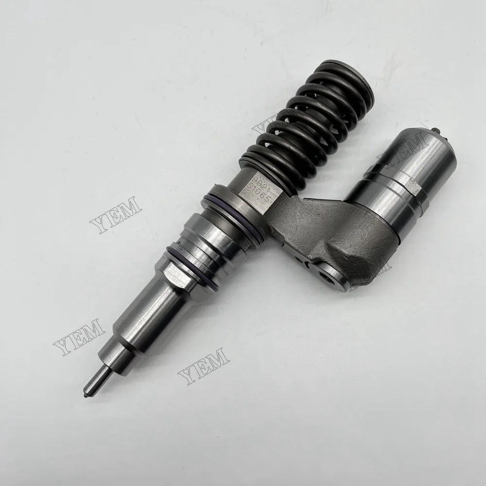 For Scania 702 Fuel Injector 0414702005 Replacement Engine Parts 4