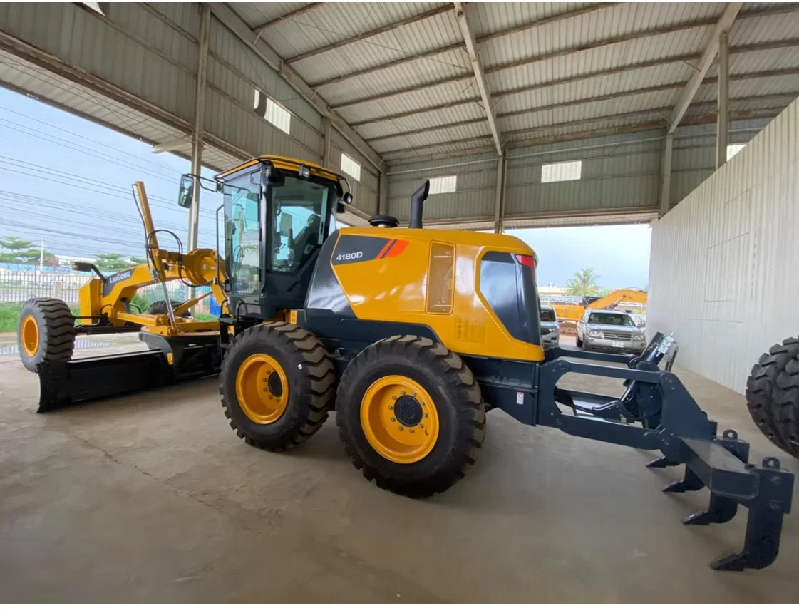 LIUGONG 4180D Motor Grader High Quality Chinese Brand Road Roller Compactor Machine with Engine and Pump Core Components