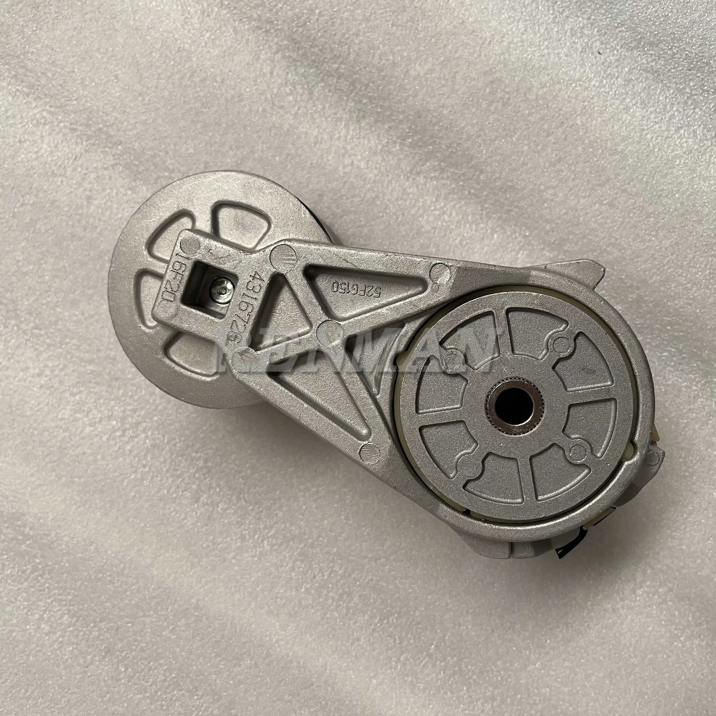 ⭐︎kenchanです NEW】Yamaha Genuine XVS1300 V Star TENSIONER ASSY, CAM CHAIN