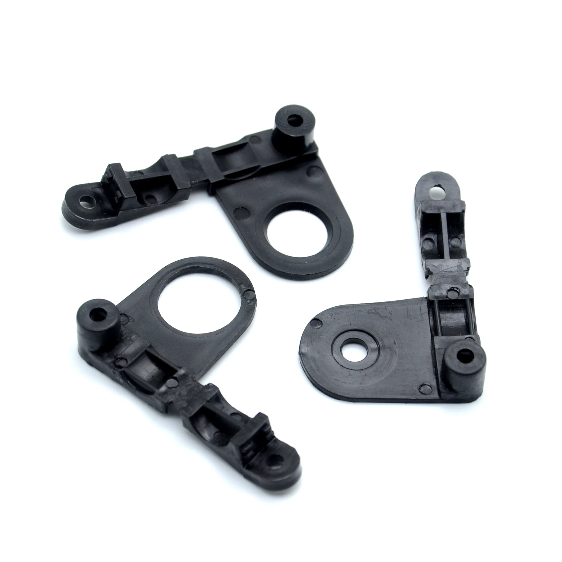 Пластиковый зажим для кабеля с отверстием 5 мм