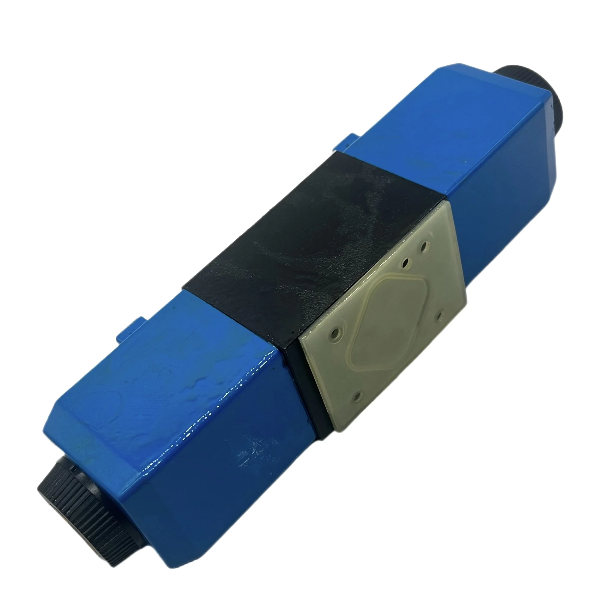 0773　　　　　　　　　　　　　　　　　　　　　　JUN COMPANY 12V Excavator Hydraulic For JBD solenoid valve assembly 25/104700