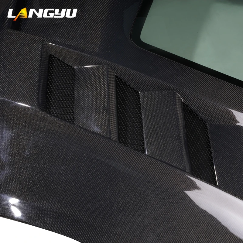 Langyu Vehicle Modification Parts Bonnet Carbon Fiber Car Engine Cover for Ford Mustang Refit GTSS 18-21 Engine Hoods