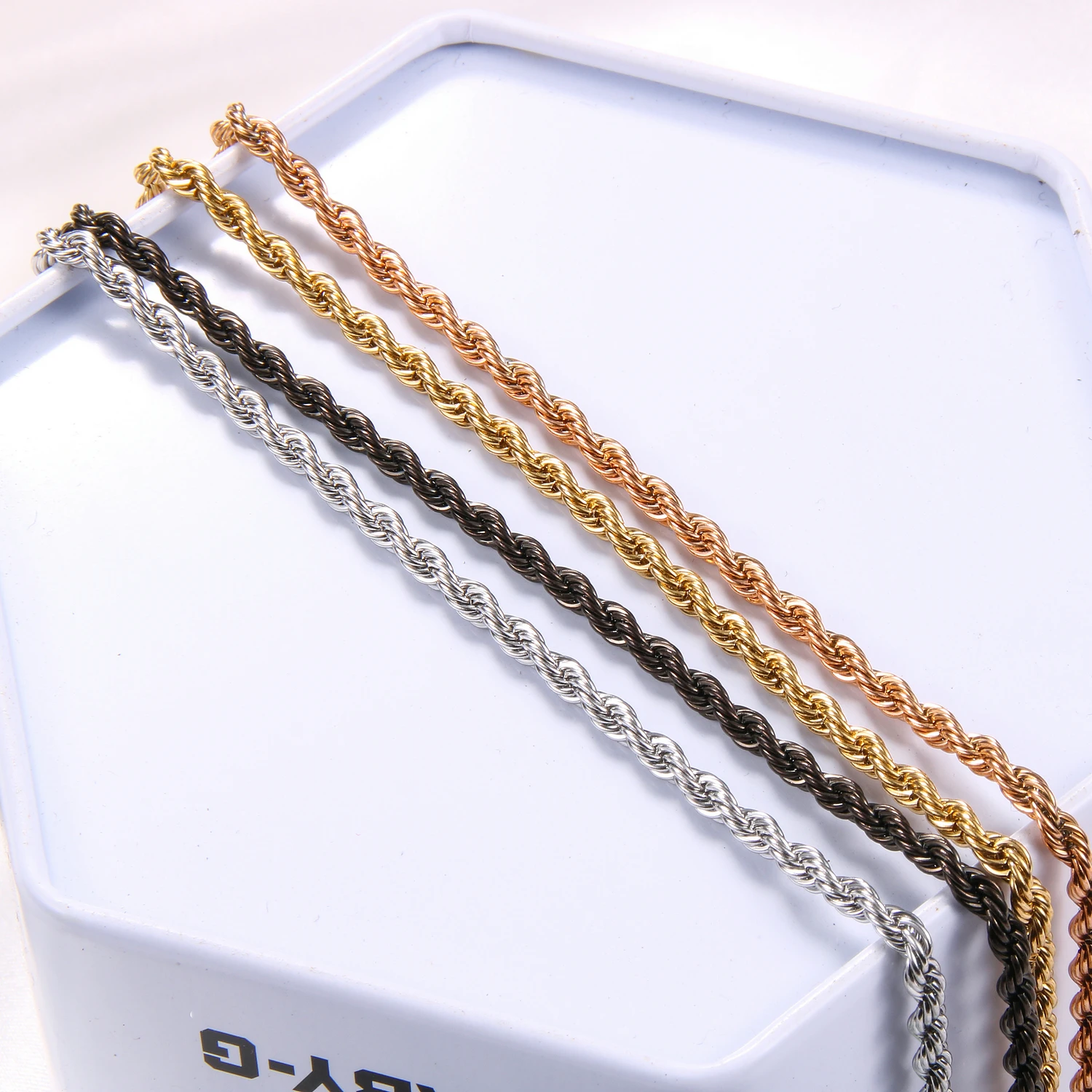Wholesale Women 18K Gold Plated Stainless Steel Chains