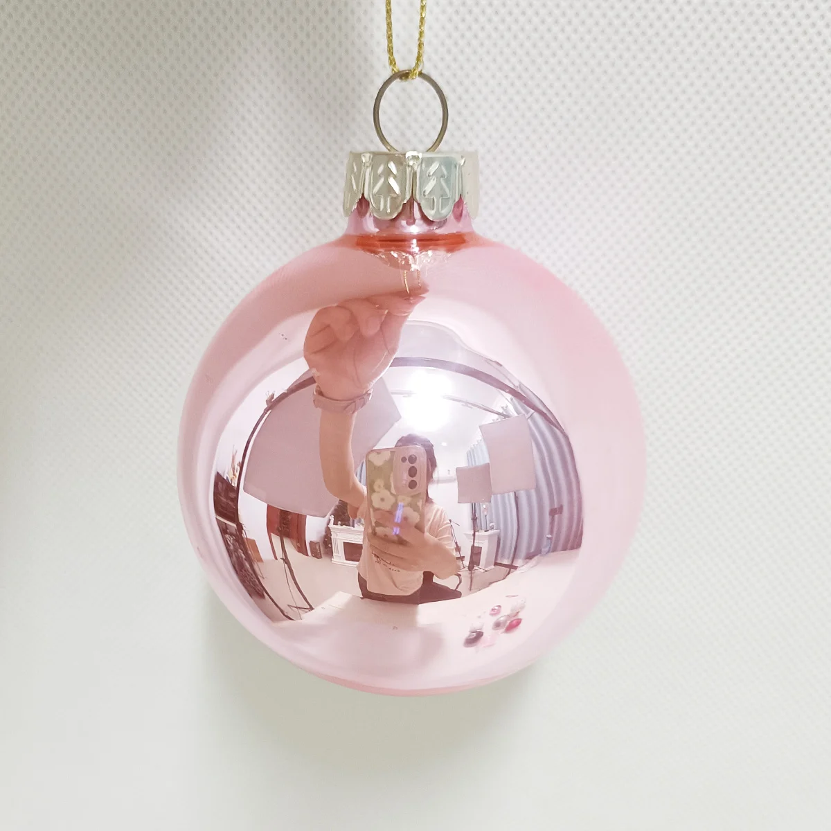 dia 6cm christmas baubles glass christmas baubles customized snowball ball ornament souvenir manufacture