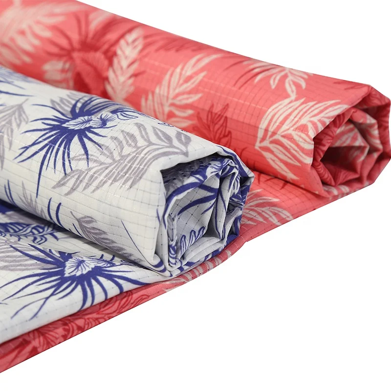 Прямая поставка от производителя высокоэластичная водонепроницаемая ткань 400T с принтом на заказ для курток или