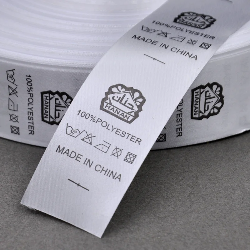 Пользовательские атласные этикетки для одежды