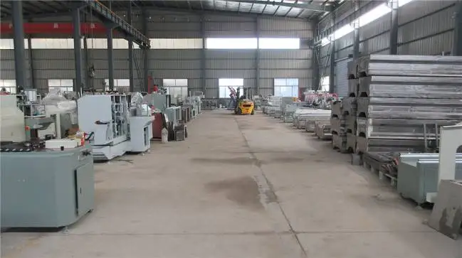 Window and Door Making Machine Factory UPVC PVC Profiles Cutting Machining Center supplier