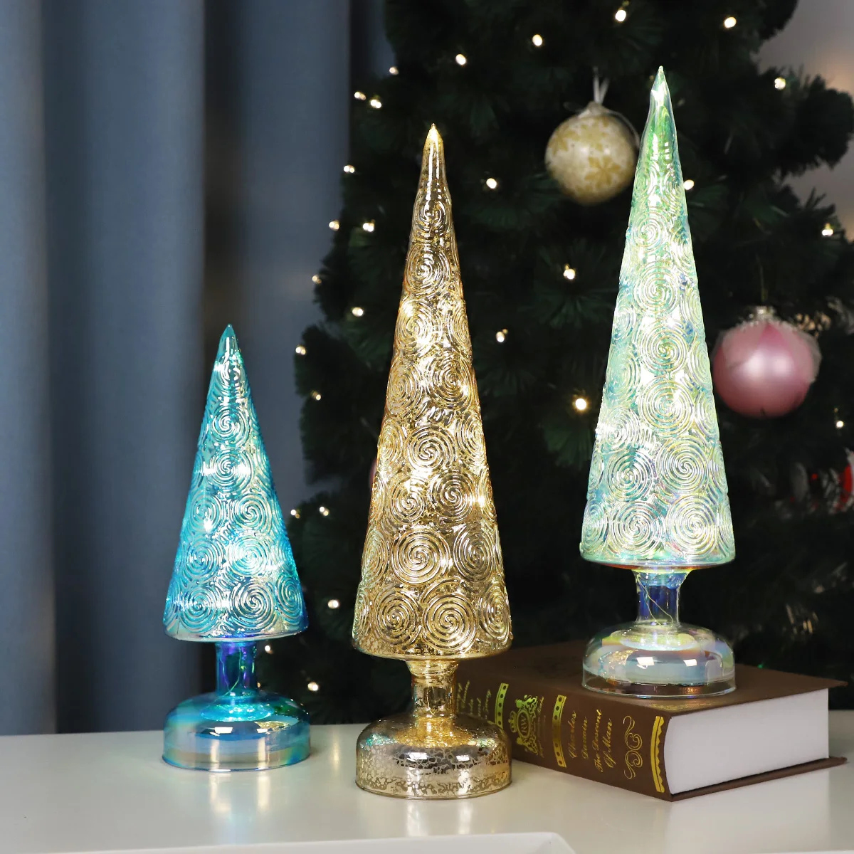 2023 commercial christmas decor glass christmas present with lights large christmas tree