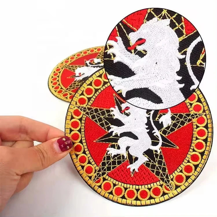 Custom Manufacturer Brand Logo Heat Seal Backing Machine Embroidered Patches Appliques for Hats