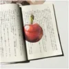 Marque-page cerise