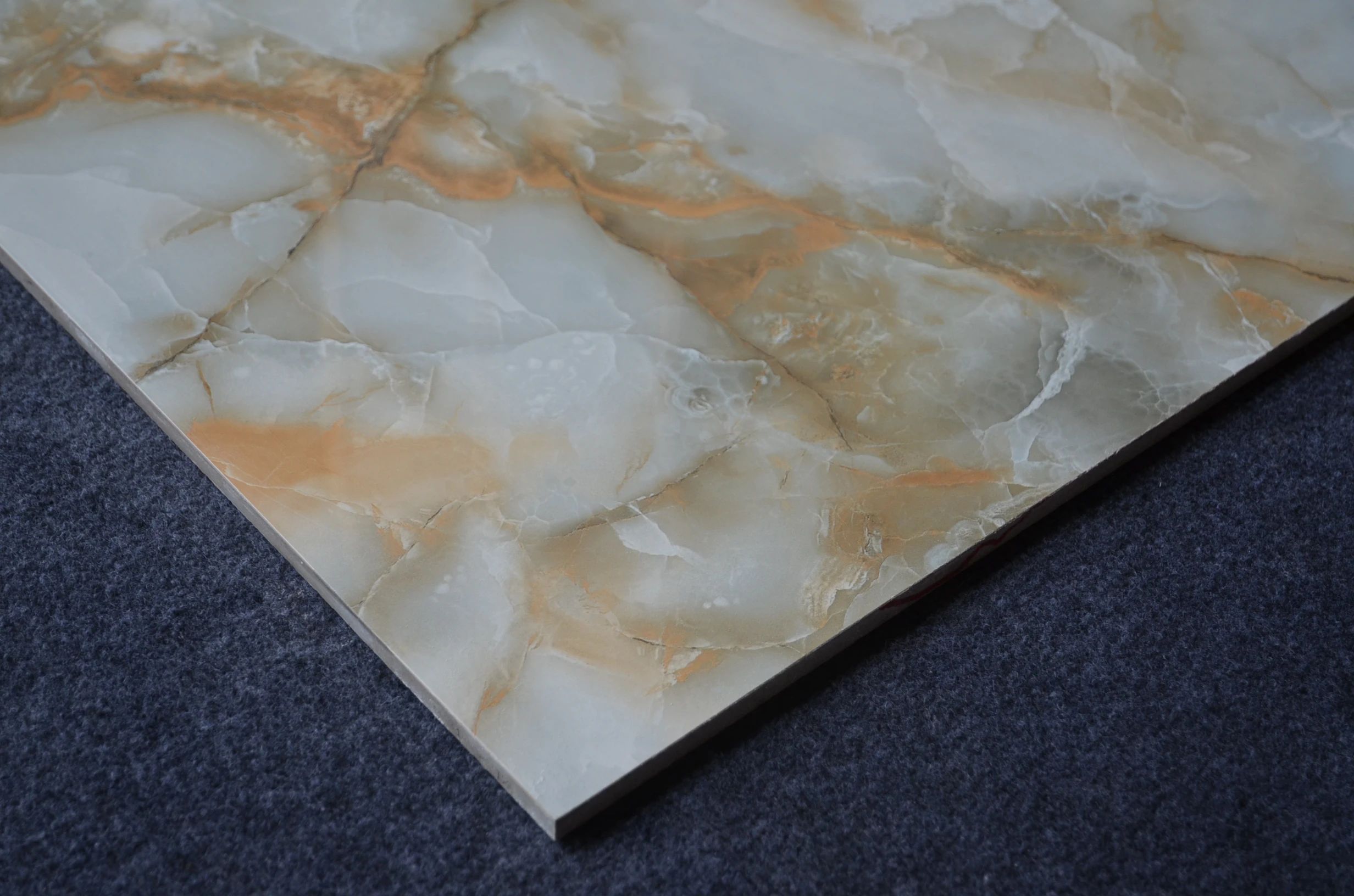 Modern Glazed Porcelain Ceramic Tiles and Marbles High Glossy Interior Floor Crete Beige 600x600mm Antibacterial Wear-Resistant