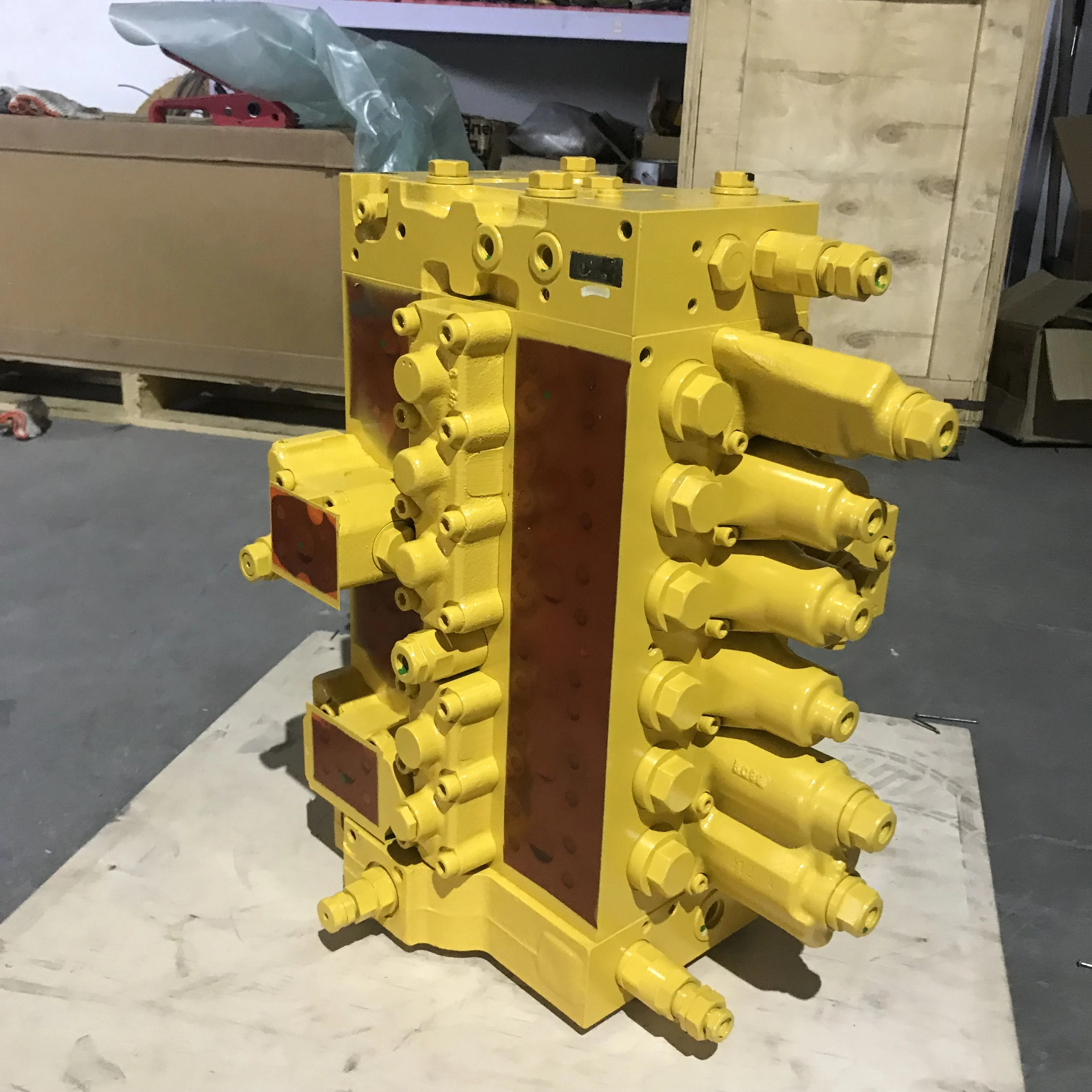 Peças de Escavadora PC200-7 Válvula de Controle Principal 723-47