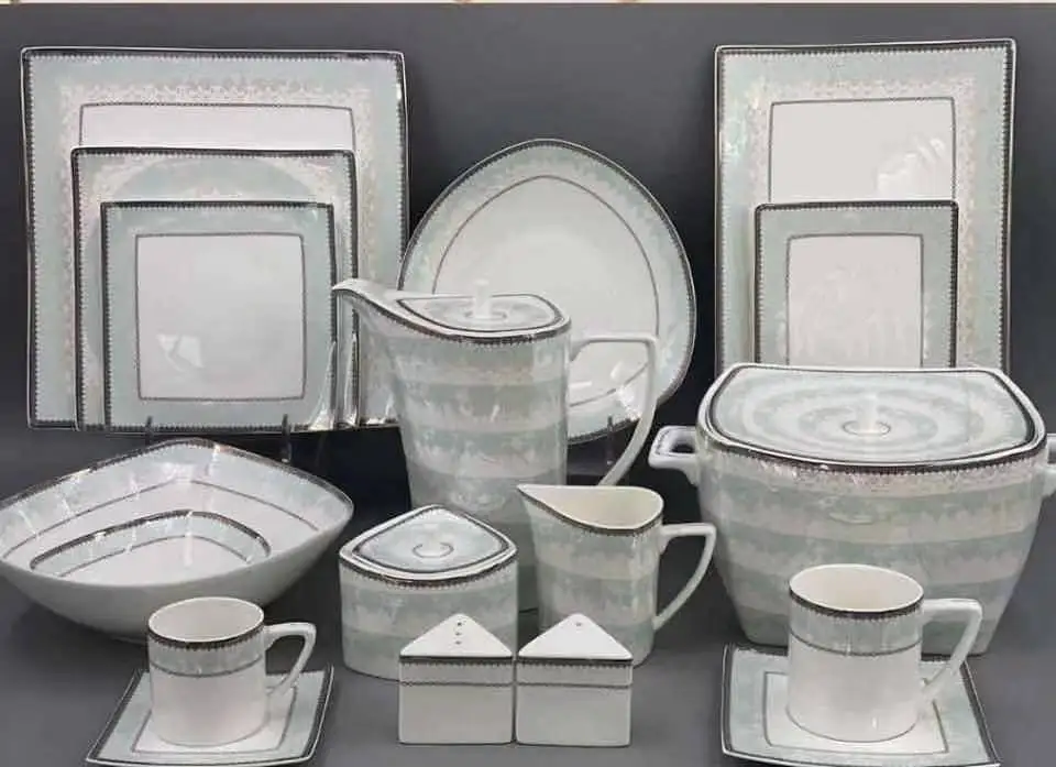Latest New Full Design125pcs 66pcs Egyptian Dinnerware Luxury Fine