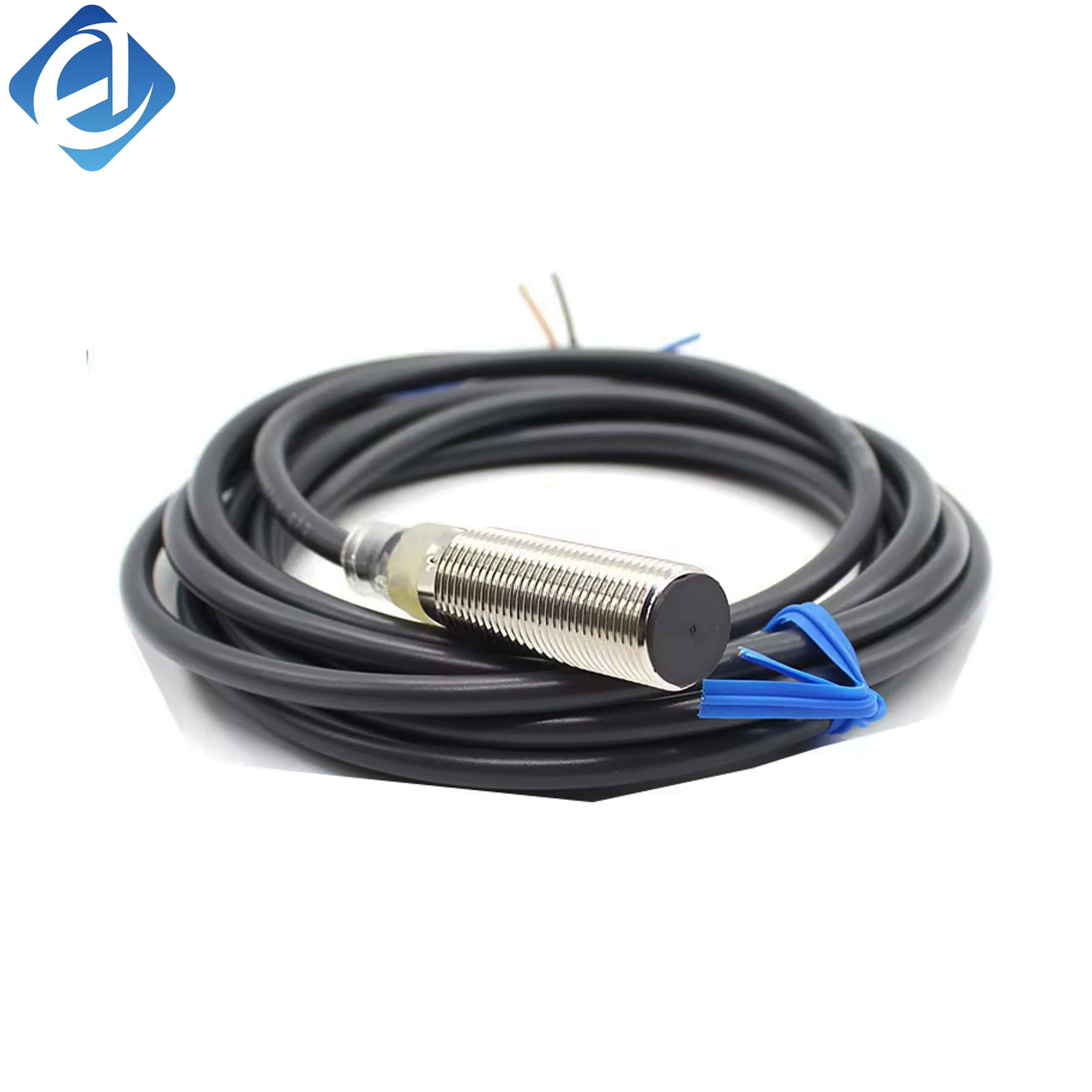 নতুন মূল E2B-M30KS10-WZ-C2 ওম্রন E2B সিরিজ ইনডাক্টিভ প্রক্সিমিটি সেন্সর, যা শিল্প স্বয়ংক্রিয়করণ যন্ত্রপাতিতে ধাতব বস্তু সনাক্তকরণ, সীমা অবস্থান নির্ধারণ এবং কাজের টুকরো গণনার জন্য ব্যবহৃত হয়।