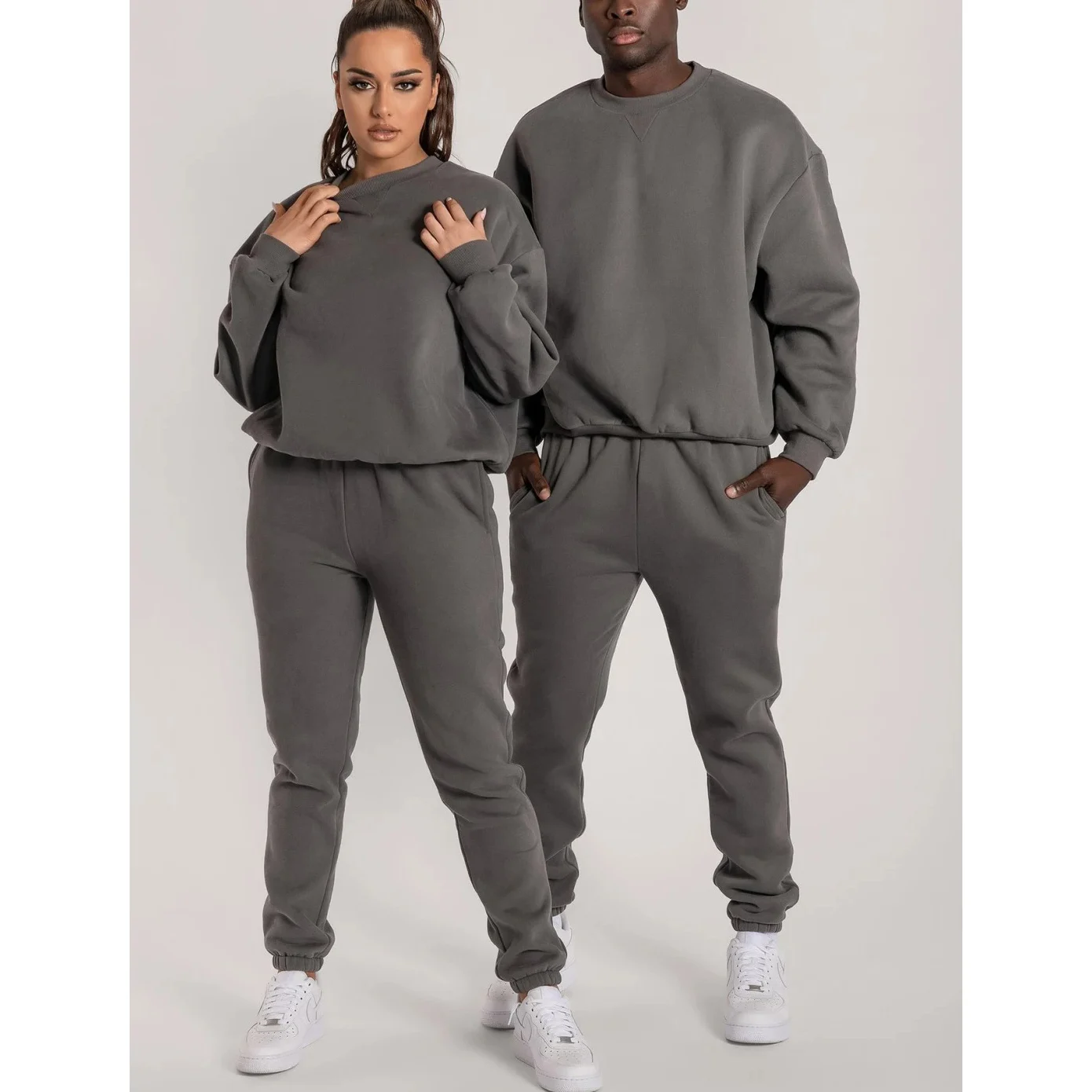 Crewneck Tracksuit Set Jogging Track Suits Sports Set,Blank Sweatsuits Wholesale Vendors,Men