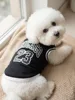 camiseta negra