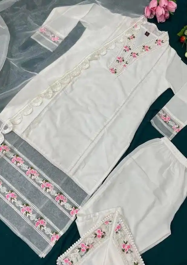 New Collection Designer Readymade Pakistani Suit for Festival and Party Wear From Indian Supplier
