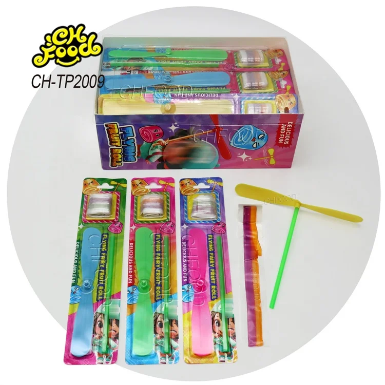 Wholesale Halal Cheap Plastic Propeller Toy with Sour Soft Roll Gummy Jelly Candy Sweet for Kids Bamboo Dragonfly Candy Toy