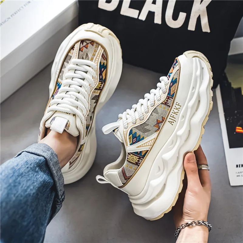 Men's New Summer Forrest Gump Style Running Shoes Comfortable Casual Sports Mesh Breathable Dad Shoes with Thick Soled Autumn