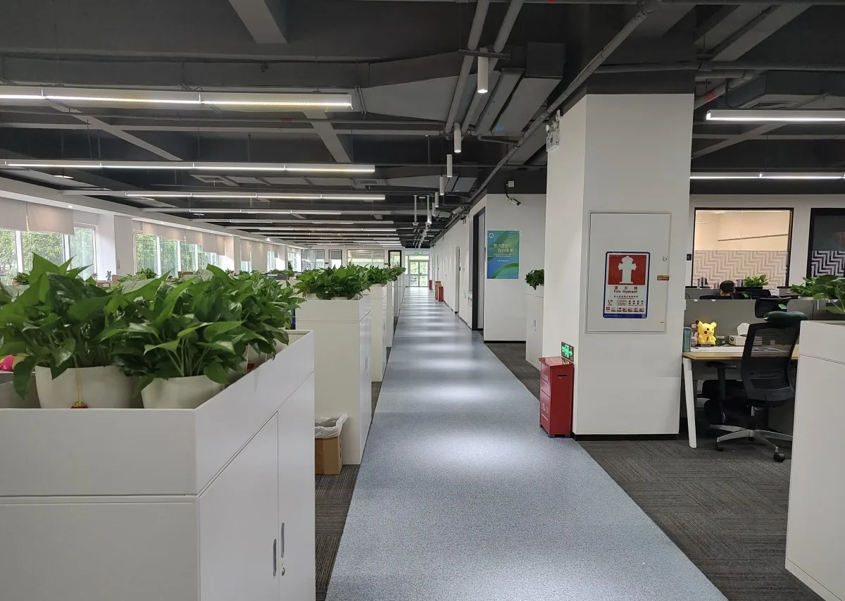 Shenzhen Igrentech Electronic Co., Ltd. 3