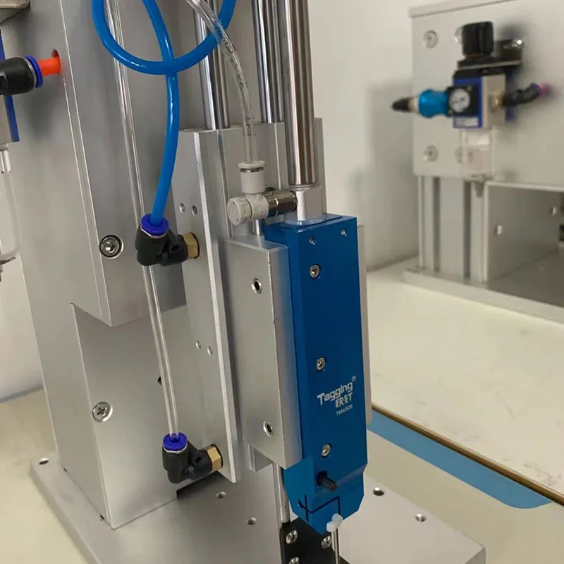 Factory Direct Sale TM5209 Hang Tag Machine for Socks Towels Gloves