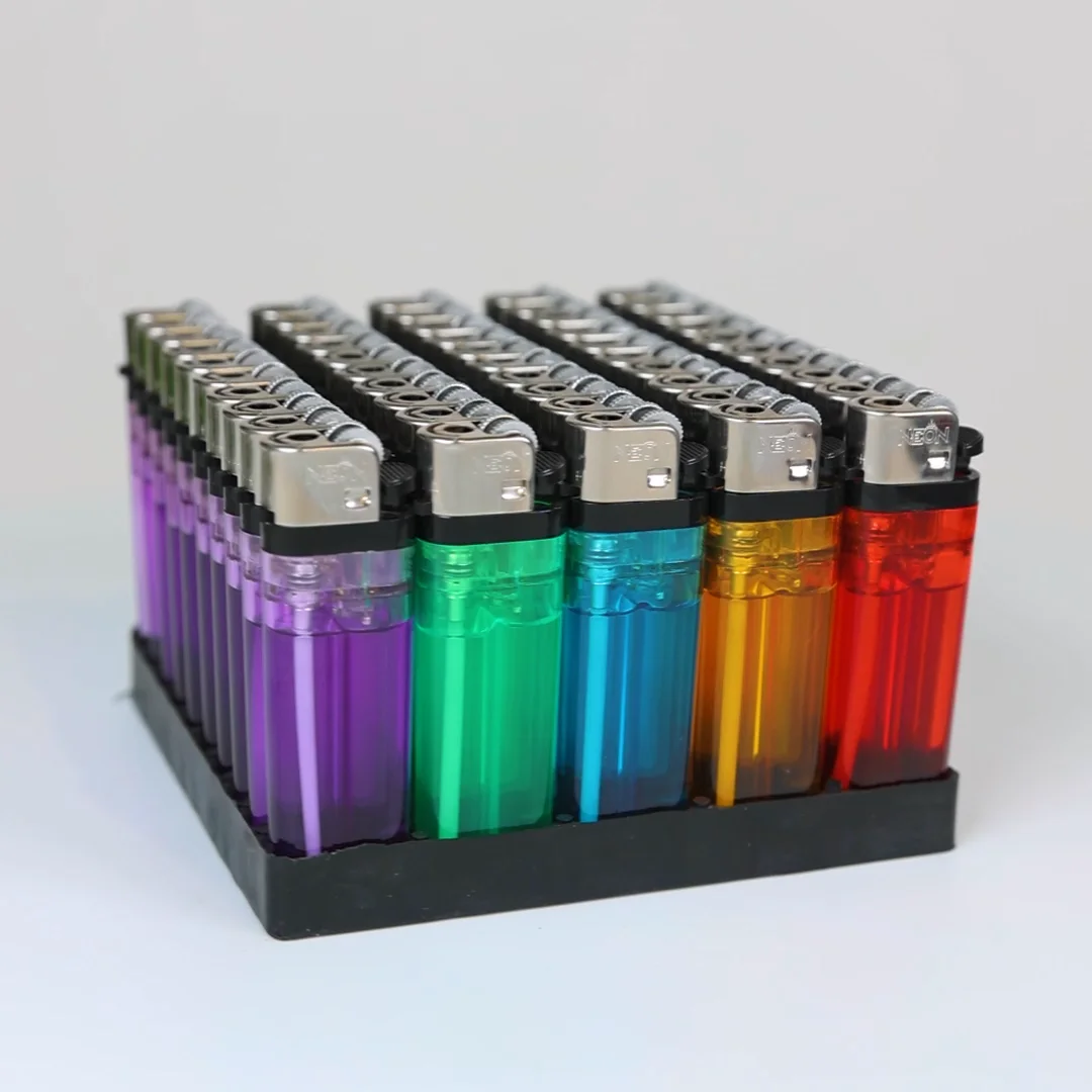 Factory Wholesales Flame Lighters Supplier Disposable Refillable Custom