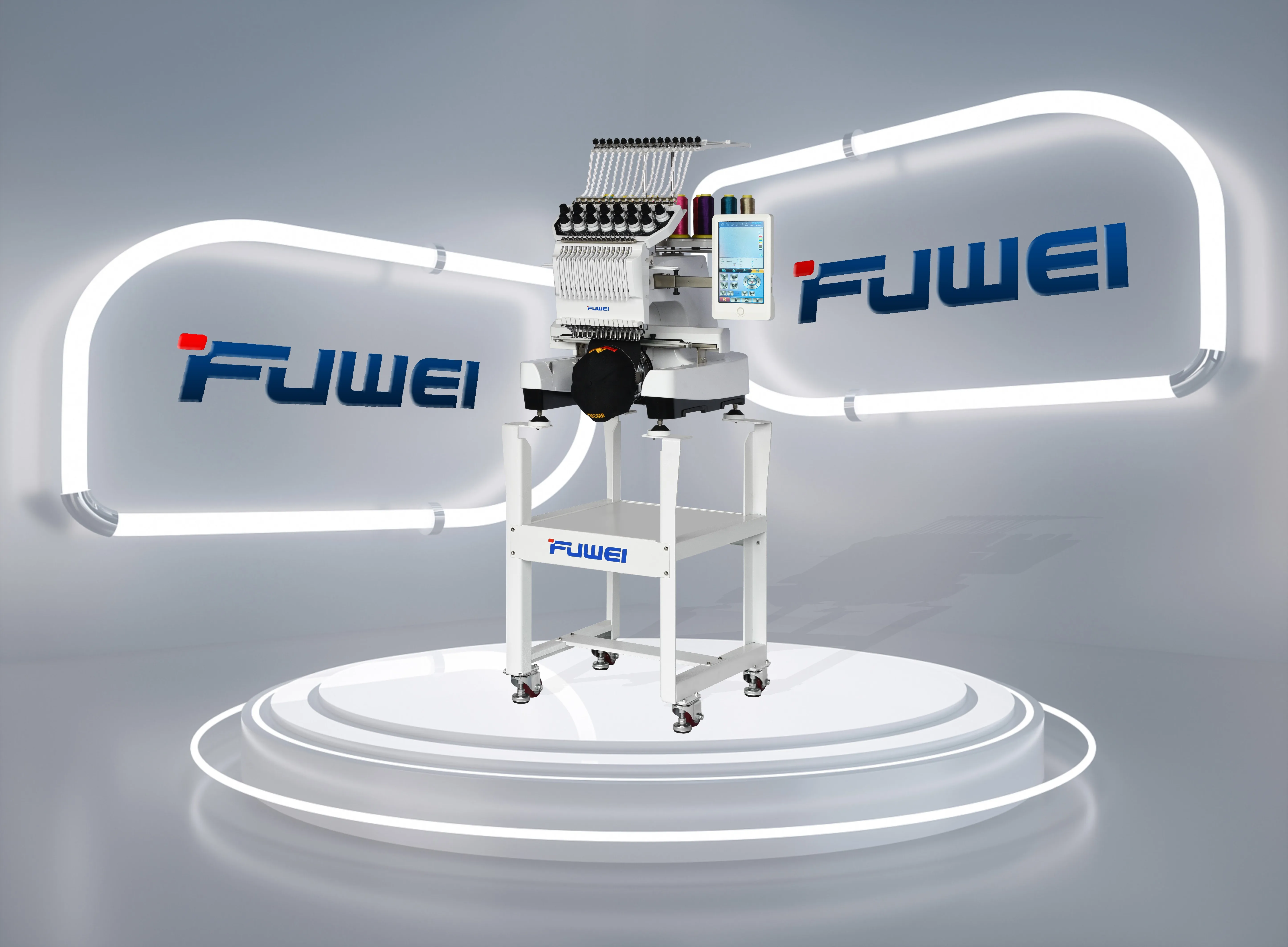 Fuwei Machine FUWEI Computerised Embroidery Machine - 15 Needles