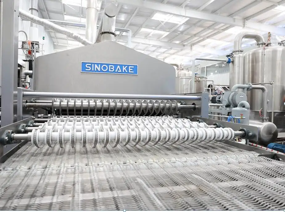 SINOBAKE 400kg 600kg Per Hour Stackable Potato Chips Processing Line Fully Automatic Potato Chips Production Line