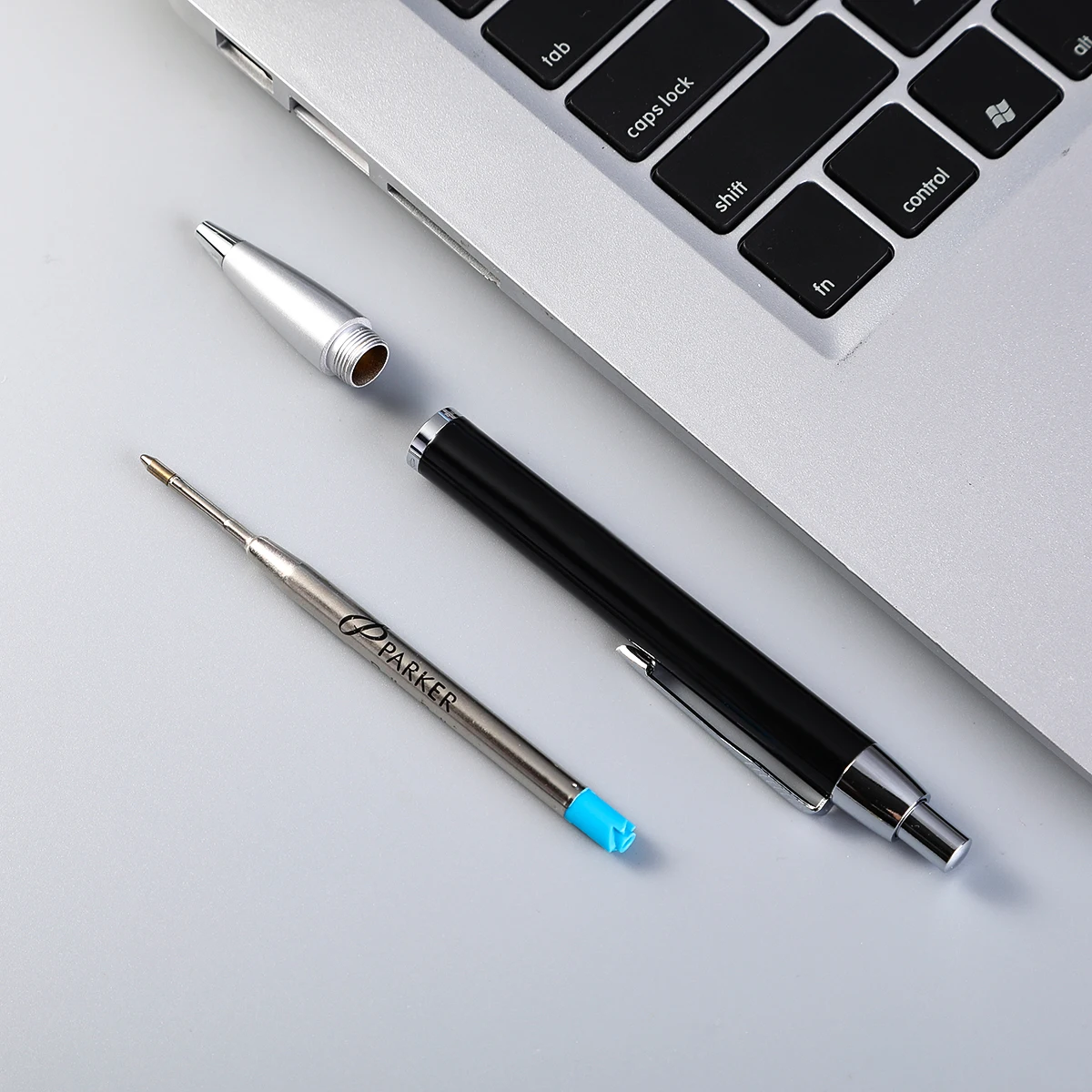 Высокое Качество Индивидуальный Логотип Новый стиль Parker IM черный Золотой зажим Роскошная металлическая шариковая ручка один набор подарочной коробки