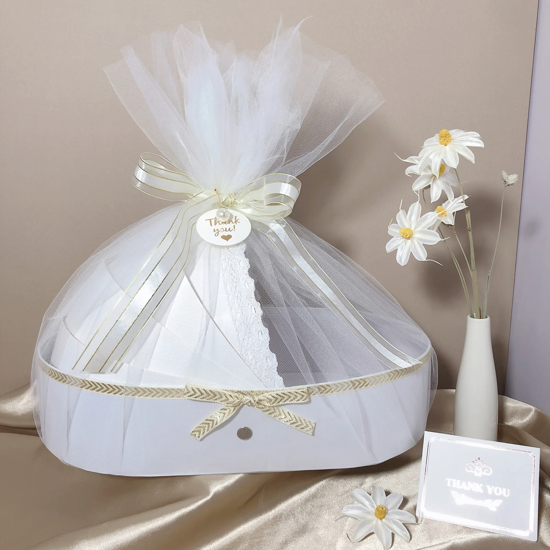 Boîte cadeau dorée avec couvercle | Choisissez la couleur de votre ruban | Grandes boîtes à Boîte cadeau dorée avec couvercle | Choisissez la couleur de votre ruban | Grandes boîtes à